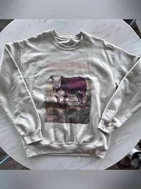 Boutique Dolly Estelle Crewneck Sweatshirt Size Medium NWOT